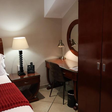 Lakeview Boutique Hotel & Conference Center Беноні Екстер'єр фото