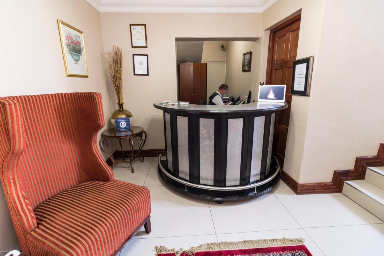 Lakeview Boutique Hotel & Conference Center Беноні Екстер'єр фото